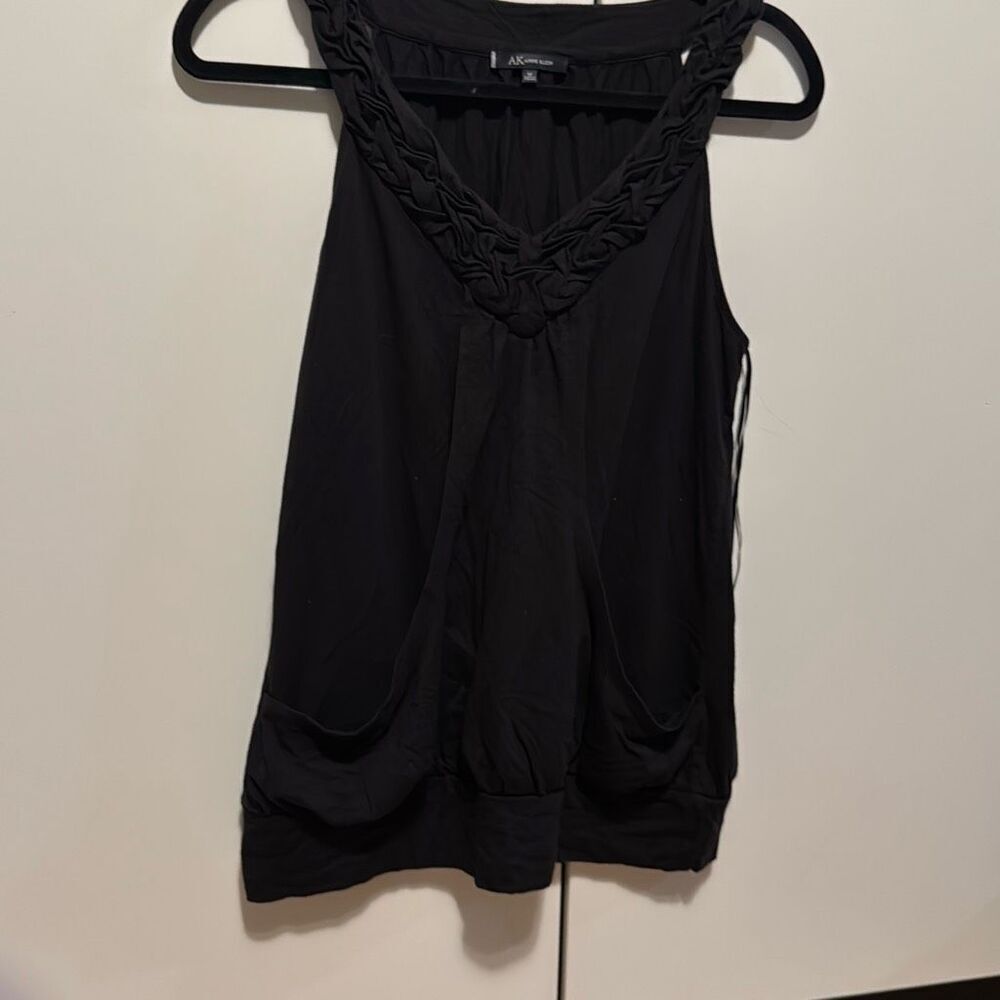 Anne‎ Klein black blouse size medium with twist collar